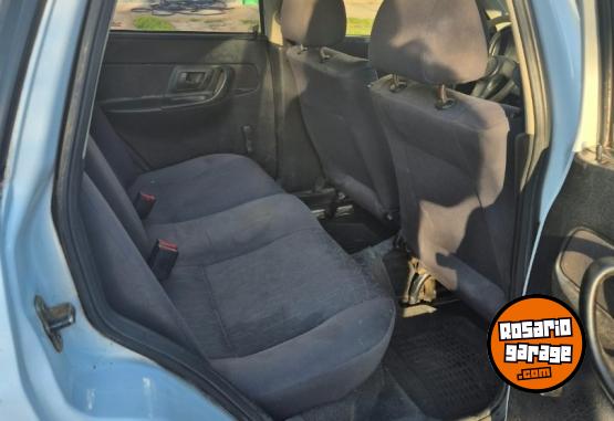 Autos - Volkswagen Polo 1998 Nafta 284000Km - En Venta