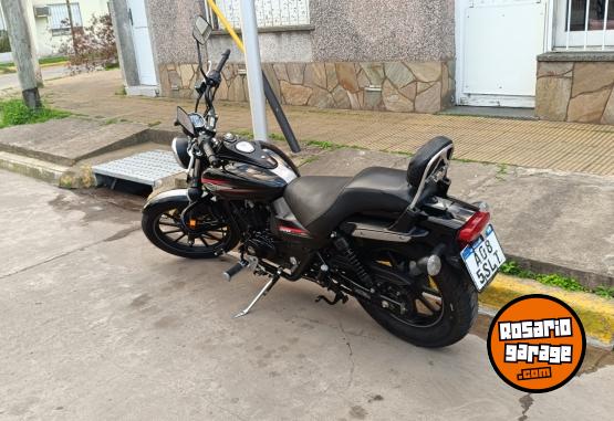 Motos - Bajaj Avenger Street 220 CC 2018 Nafta 37000Km - En Venta
