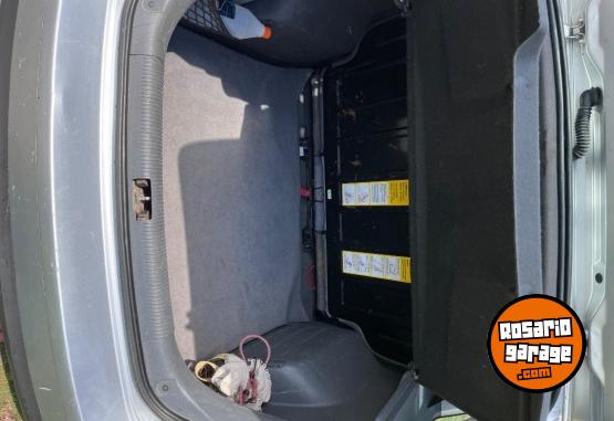 Autos - Volkswagen Suran SDI 2009 Diesel 105000Km - En Venta