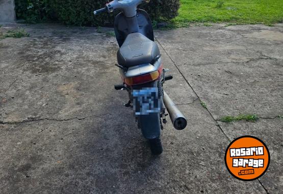 Motos - Corven Energy 2013 Nafta 33400Km - En Venta