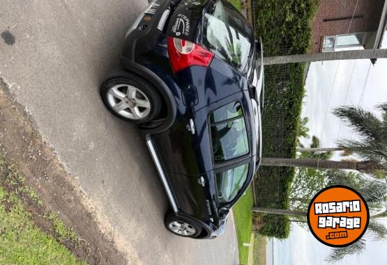 Utilitarios - Renault Sandero 2011 GNC 185000Km - En Venta