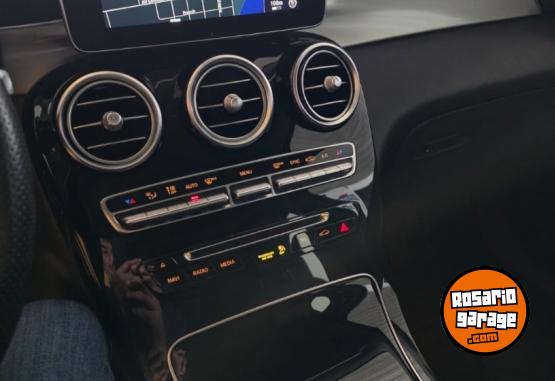 Camionetas - Mercedes Benz GLC 300 2018 Nafta 91000Km - En Venta