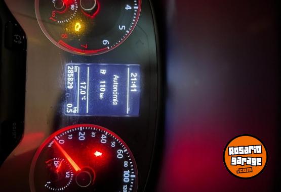Autos - Volkswagen Voyage 2018 GNC 285000Km - En Venta
