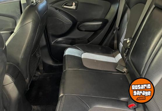 Camionetas - Hyundai TUCSON 2.0 GLS 4X 2011 Nafta 190000Km - En Venta