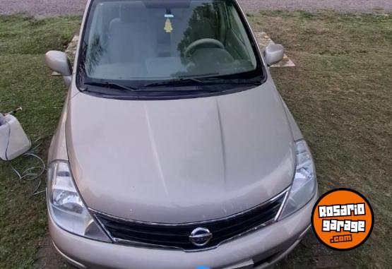 Autos - Nissan 2011 2011 Nafta 181000Km - En Venta