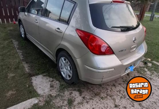 Autos - Nissan 2011 2011 Nafta 181000Km - En Venta