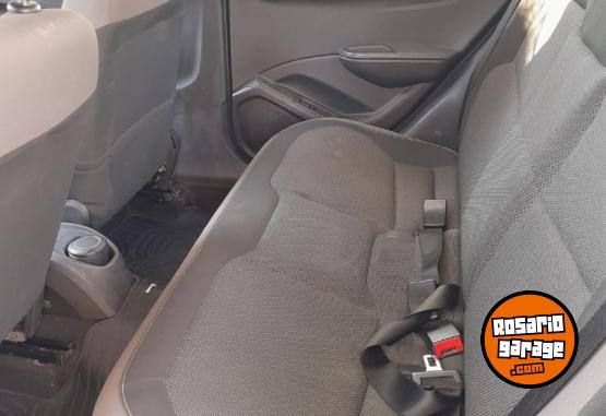 Autos - Chevrolet Prisma LTZ 2016 GNC 111111Km - En Venta