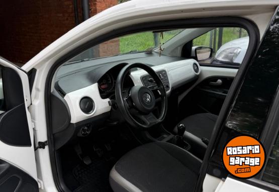 Autos - Volkswagen High up 2016 Nafta 160000Km - En Venta
