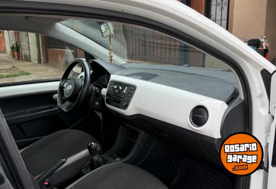 Autos - Volkswagen High up 2016 Nafta 160000Km - En Venta