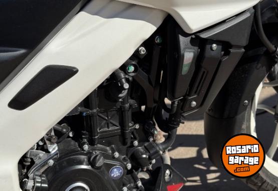 Motos - Bajaj Ns 200 2024 Nafta 2283Km - En Venta