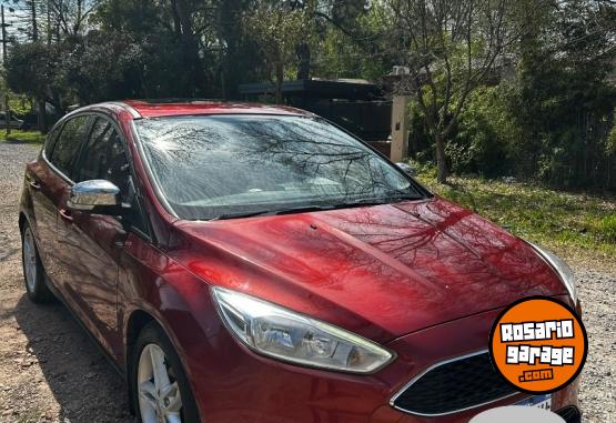 Autos - Ford Focus SE PLUS 2017 Nafta 95000Km - En Venta