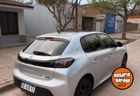 Autos - Peugeot 208 2021 Nafta 50000Km - En Venta