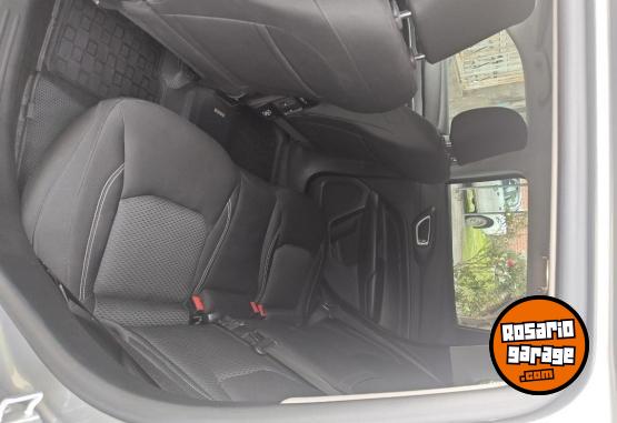 Camionetas - Jeep Compass sport T 270 2023 Nafta 47500Km - En Venta