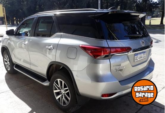 Camionetas - Toyota SW4 2020 Nafta 85000Km - En Venta