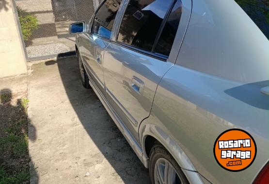Autos - Chevrolet Astra 2007 Nafta 180000Km - En Venta