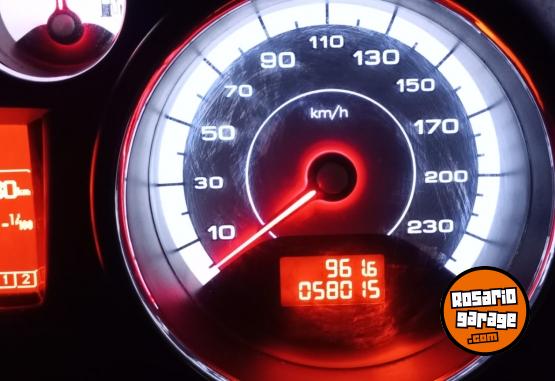 Autos - Peugeot 308 Allure 2019 Diesel 58000Km - En Venta