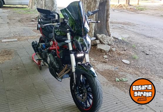 Motos - Benelli 302 2023 Nafta 12000Km - En Venta