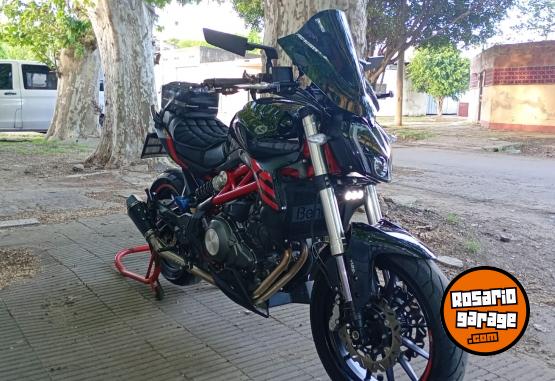 Motos - Benelli 302 2023 Nafta 12000Km - En Venta
