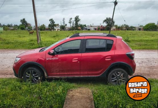Autos - Renault Sandero stepway intens1.6 2023 Nafta 86700Km - En Venta