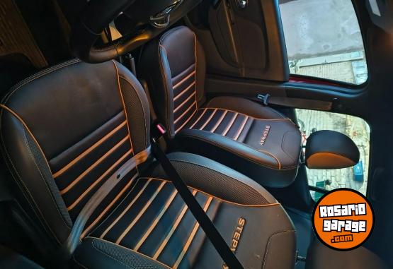 Autos - Renault Sandero stepway intens1.6 2023 Nafta 86700Km - En Venta