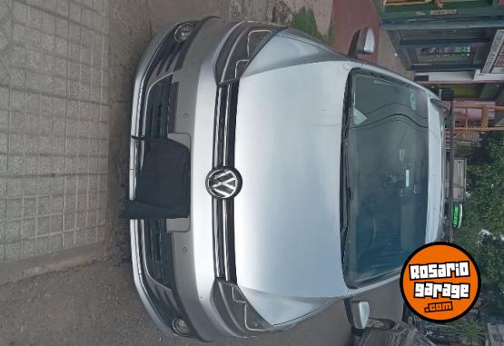 Autos - Volkswagen Suran Highline 2015 GNC 161000Km - En Venta