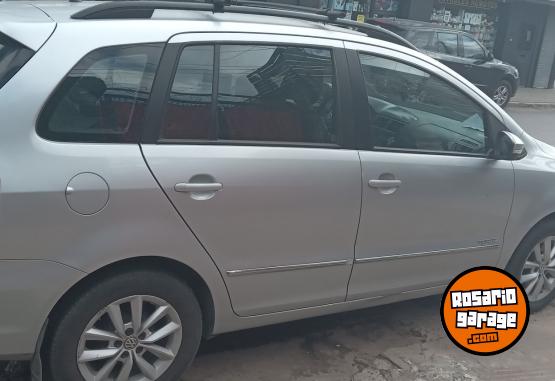 Autos - Volkswagen Suran Highline 2015 GNC 161000Km - En Venta