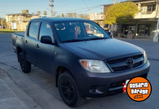Camionetas - Toyota Hilux 2005 Diesel 282000Km - En Venta