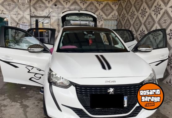 Autos - Peugeot 208 2021 Nafta 98000Km - En Venta