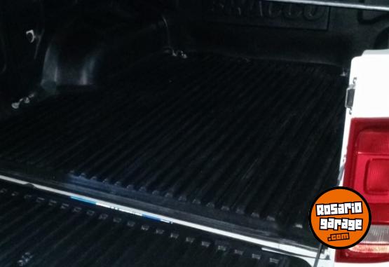 Camionetas - Volkswagen VW AMAROK DC TDI 140CV 2019 Diesel 175000Km - En Venta