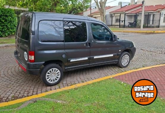 Utilitarios - Citroen BERLINGO 1,6 HDI 2012 Diesel 168000Km - En Venta