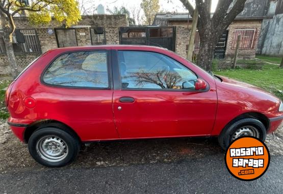 Autos - Fiat Palio, MPI 2000 Nafta 250000Km - En Venta