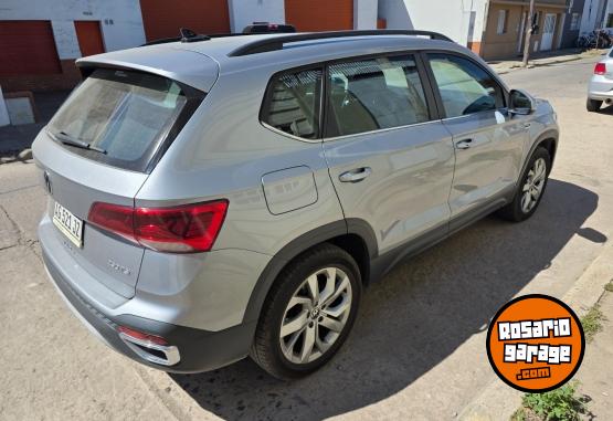 Autos - Volkswagen Taos confortline 2024 Nafta 31500Km - En Venta