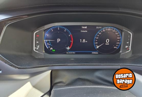 Autos - Volkswagen Taos confortline 2024 Nafta 31500Km - En Venta