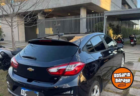 Autos - Chevrolet Cruze LT 2023 Nafta 36000Km - En Venta