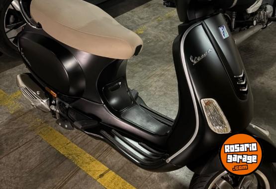 Motos - Vespa Vxl 150 2025 Nafta 3200Km - En Venta