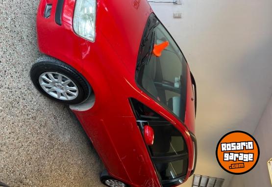 Autos - Fiat Idea 2010 GNC 300000Km - En Venta