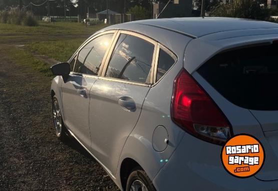 Autos - Ford Fiesta 2017 Nafta 98000Km - En Venta
