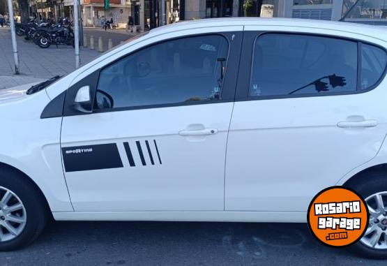 Autos - Fiat PALIO ATTRACTIVE 2016 Nafta 55000Km - En Venta