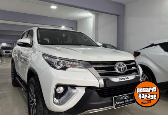 Camionetas - Toyota Sw4 2017 Diesel 126000Km - En Venta