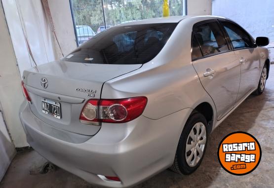 Autos - Toyota Xli 2013 GNC 250000Km - En Venta