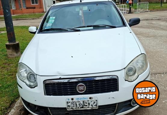 Autos - Fiat Siena 2010 Nafta 430000Km - En Venta