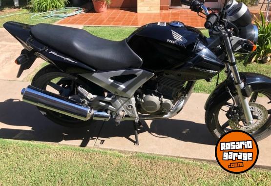 Motos - Honda Twister 2009 Nafta 13000Km - En Venta