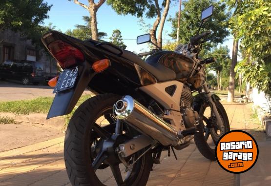 Motos - Honda Twister 2009 Nafta 13000Km - En Venta