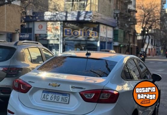 Autos - Chevrolet CRUZE LT 2018 Nafta 84000Km - En Venta