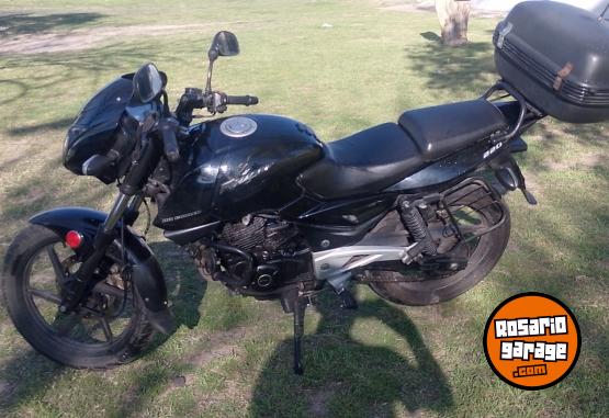 Motos - Bajaj 220 2011 Nafta 67000Km - En Venta
