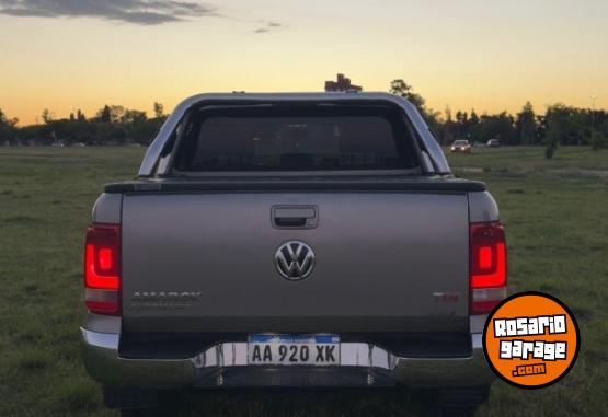 Camionetas - Volkswagen Amarok 2017 Diesel 127300Km - En Venta