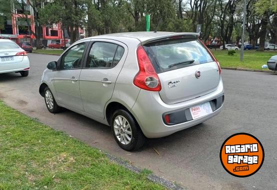 Autos - Fiat Palio Atractive 2015 Nafta 96000Km - En Venta