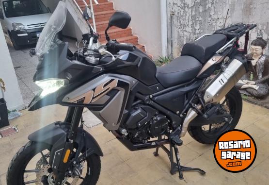 Motos - Voge DS 650 2024 Nafta 8000Km - En Venta