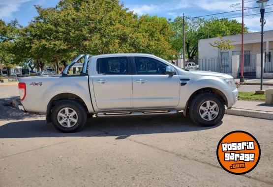 Camionetas - Ford FORD RANGER XLT AT 3.2 2016 Diesel 200000Km - En Venta