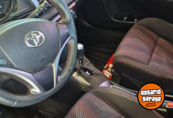 Autos - Toyota Yaris 1.5 cvt 2017 Nafta 124000Km - En Venta